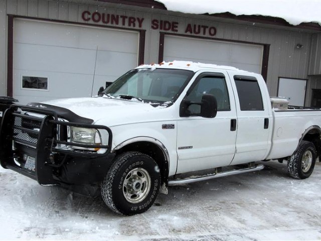 The 2002 Ford F-350 Series Lariat